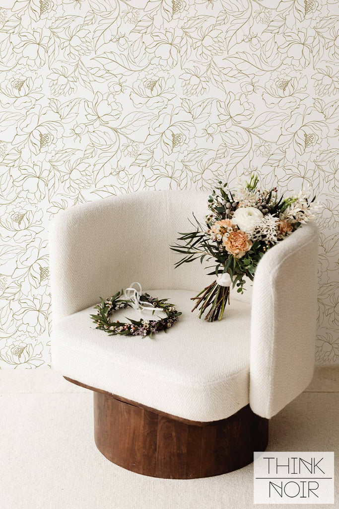 Romantic style floral gold wallpaper for elegant interior